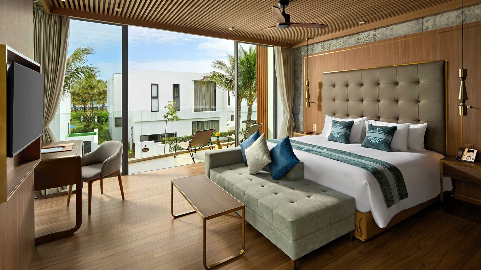 rooms-three-bedroom-pool-villa-garden-view