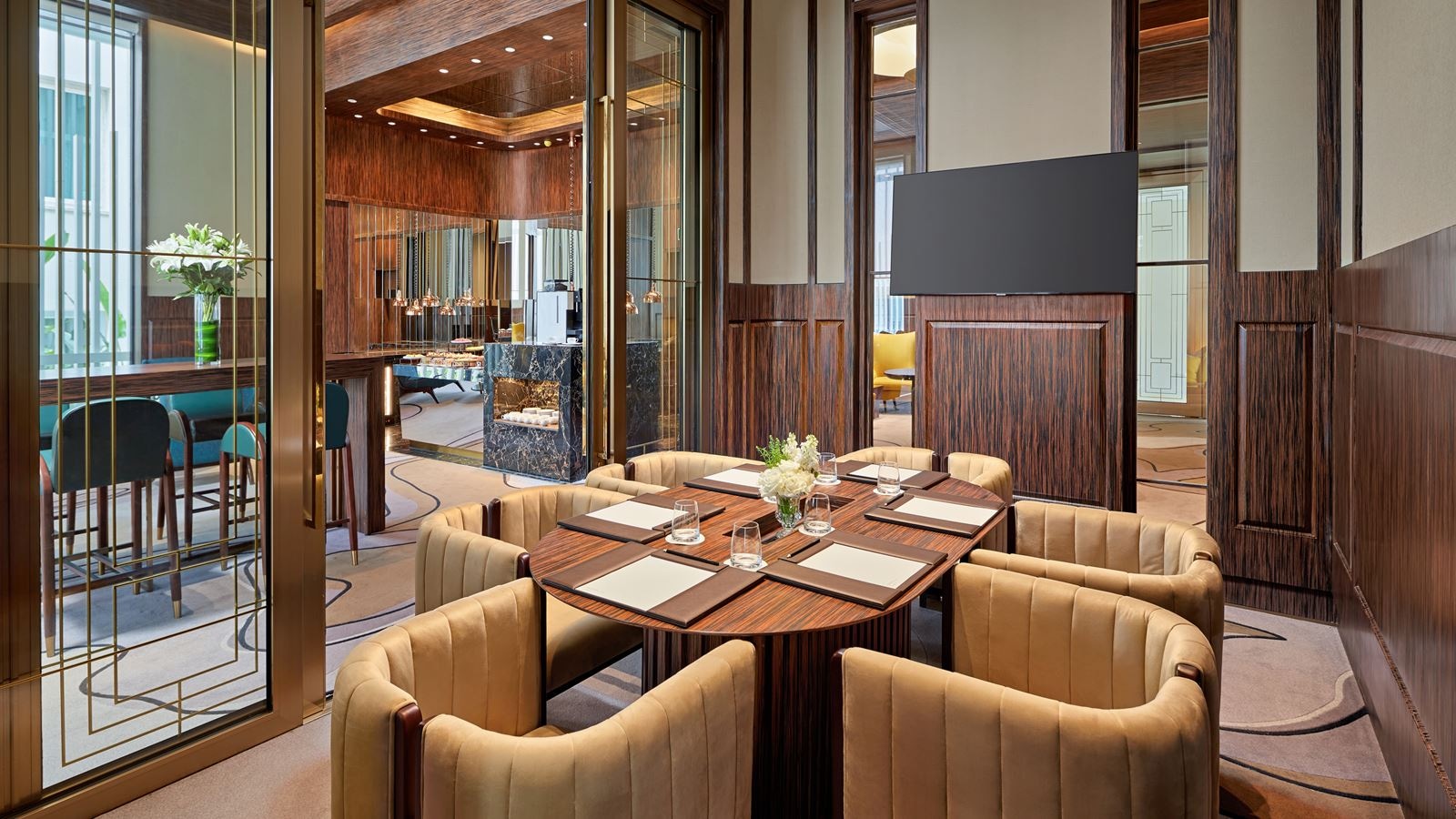 restaurants-restaurants