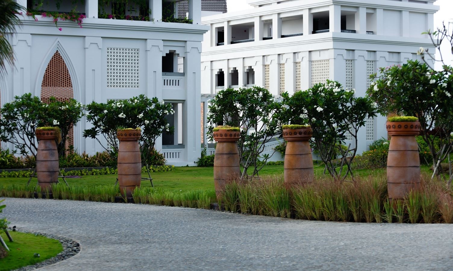 general-main-building