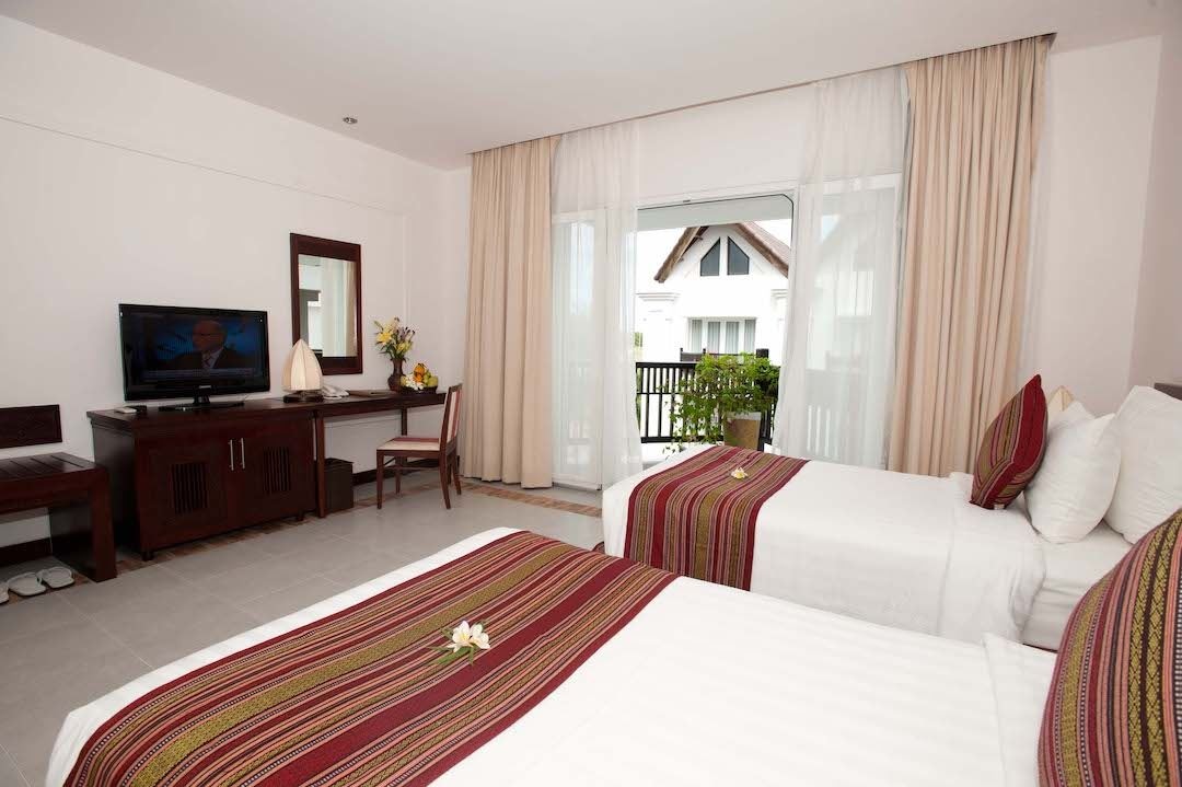 rooms-superior-garden-view-balcony-child-without-extra-bed