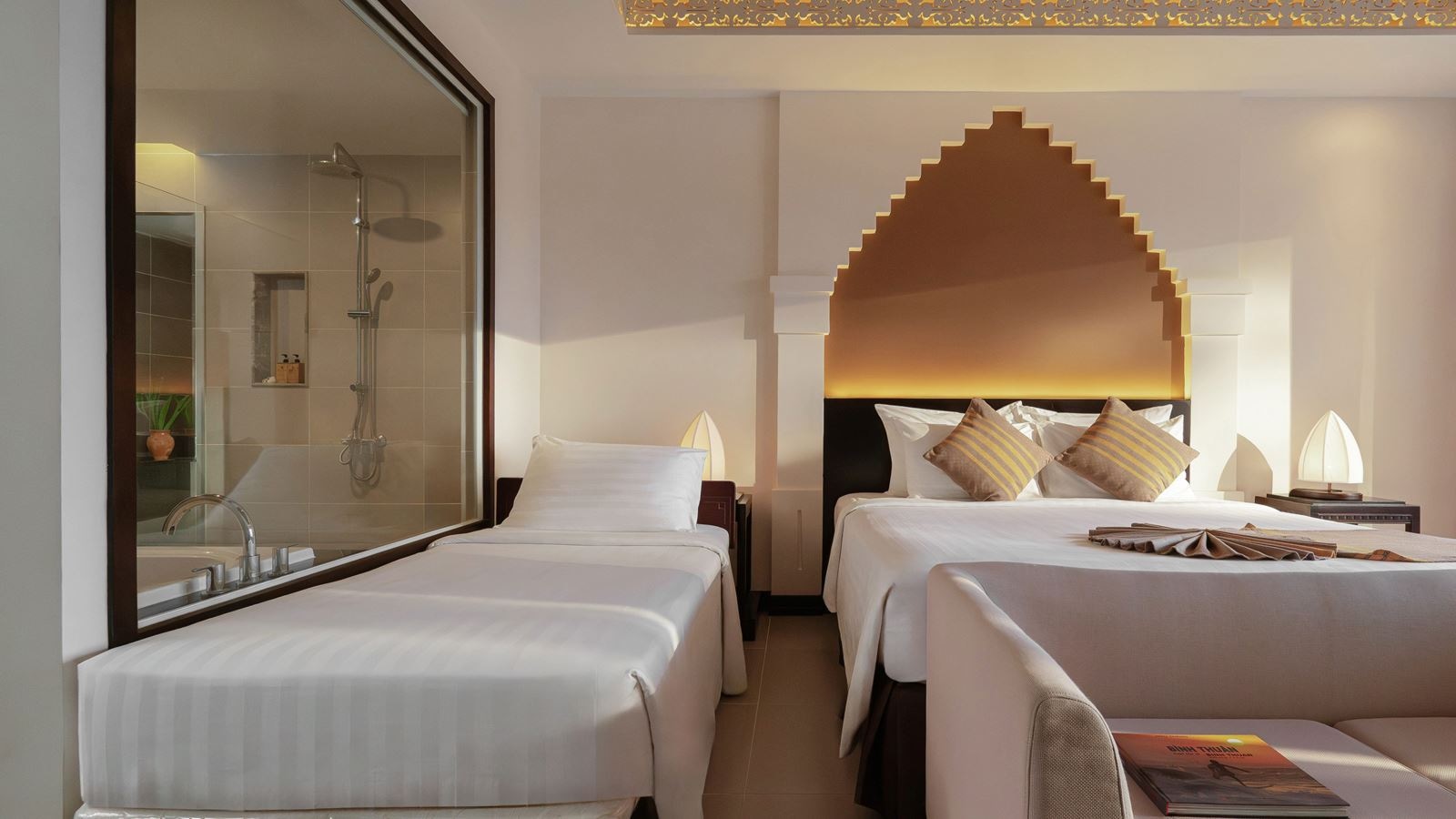 rooms-ocean-panorama-balcony