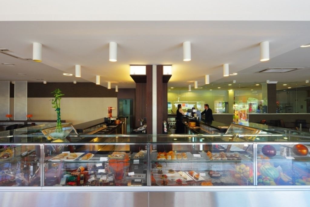 restaurants-buffet-restaurant