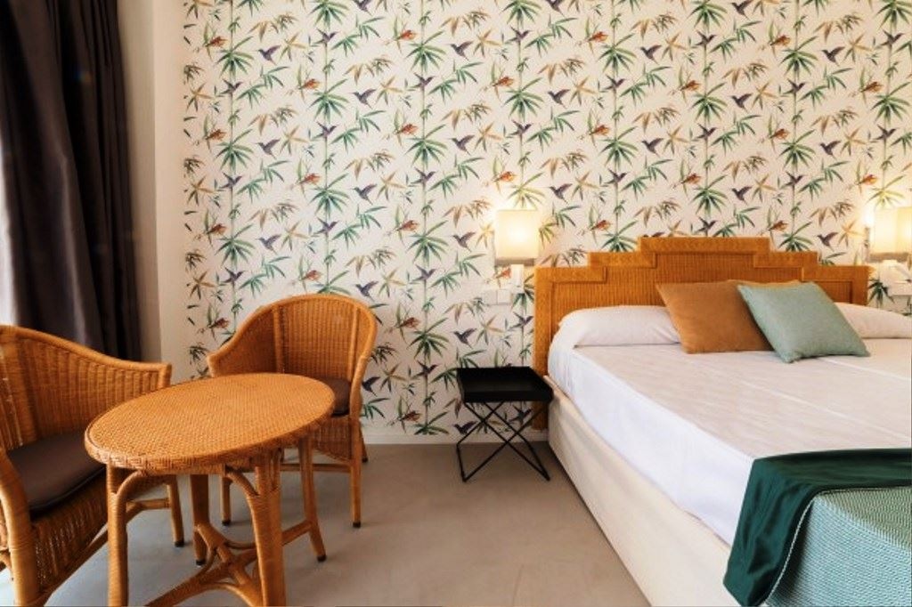 rooms-double-standard-room-balcony-or-terrace