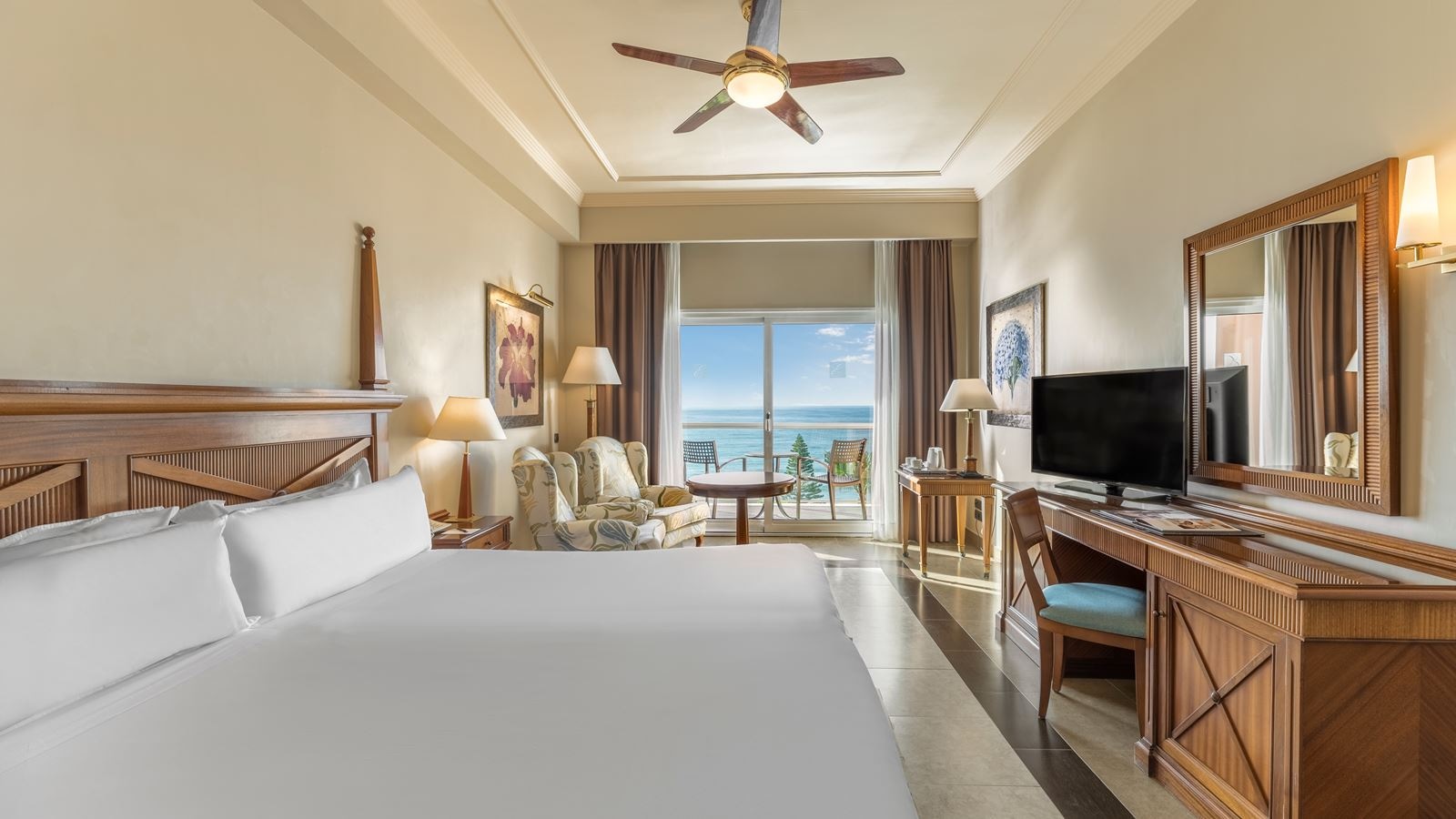 rooms-double-spa-sea-view-balcony-or-terrace