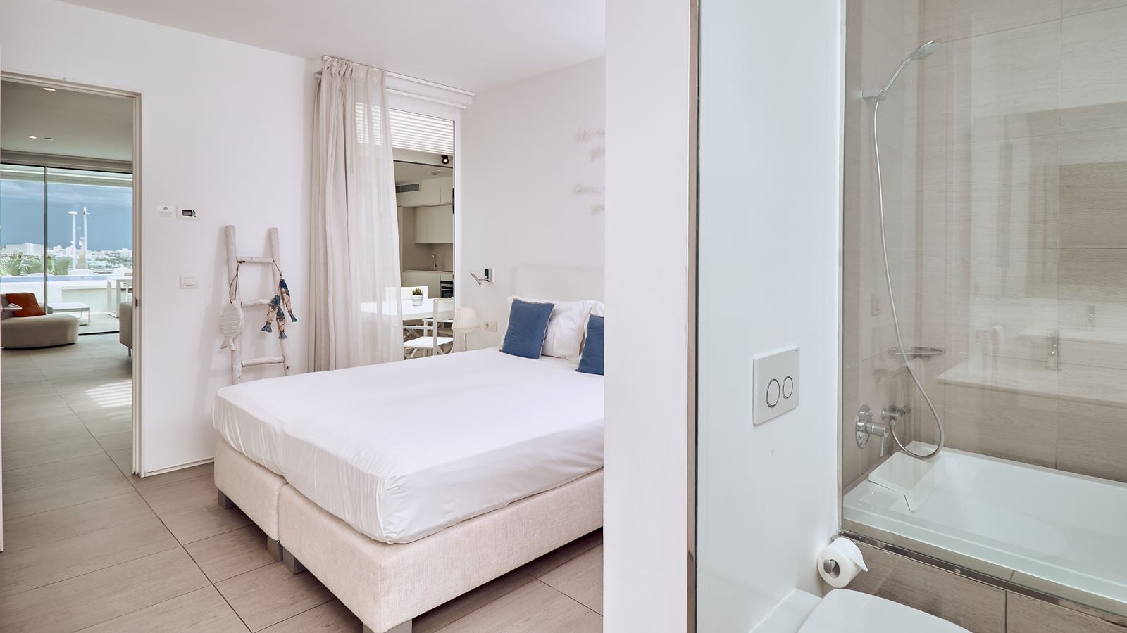 rooms-3-bedroom-suite-with-sea-view-and-private-pool-infinity-rio