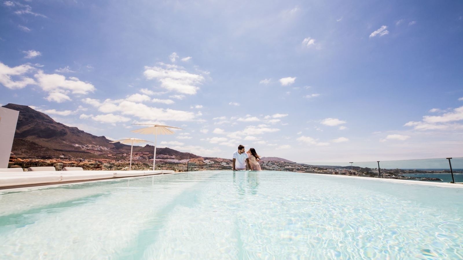 rooms-4-bedroom-penthouse-extra-large-room-with-private-pool-jacuzzi-sea-view-mountain-view-and-terrace-infinity-euphoria