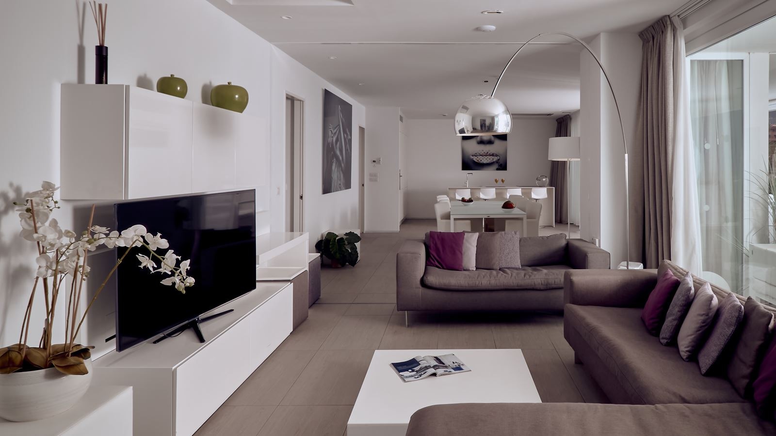 rooms-3-bedroom-suite-extra-large-room-with-private-pool-jacuzzi-lateral-sea-view-and-terrace-infinity-harmony