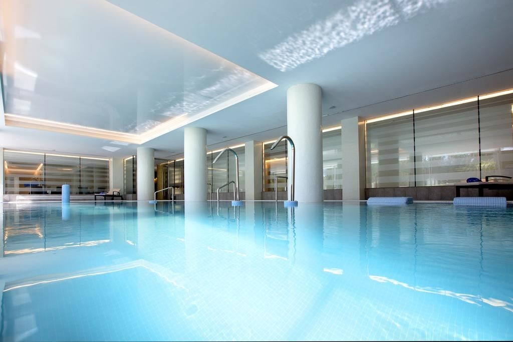 pools-indoor-pool