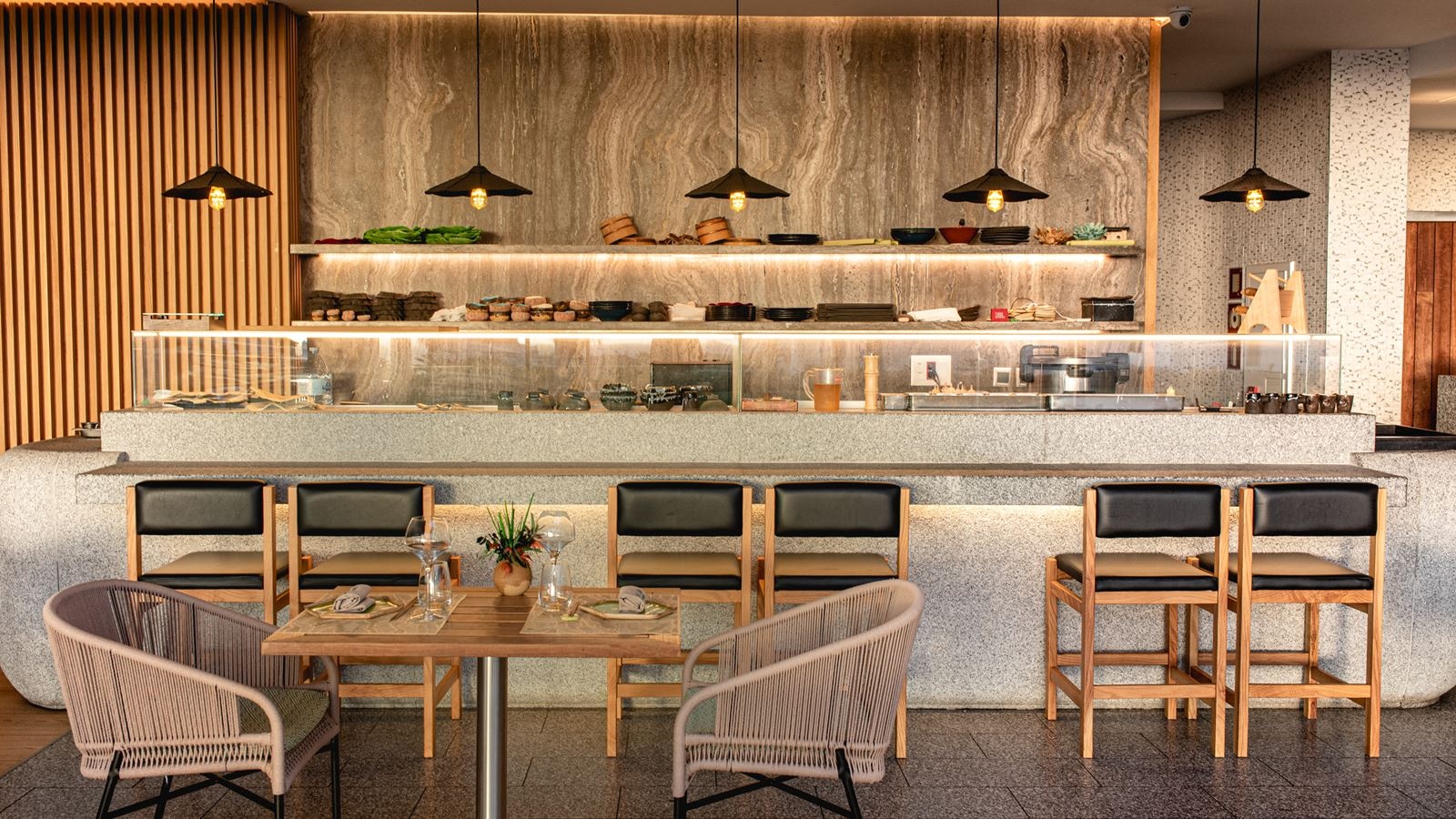 restaurants-san-hô-adults-only-+16