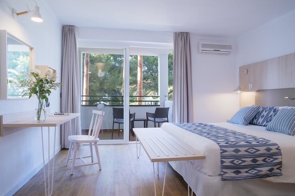 rooms-apartment-2-bedrooms