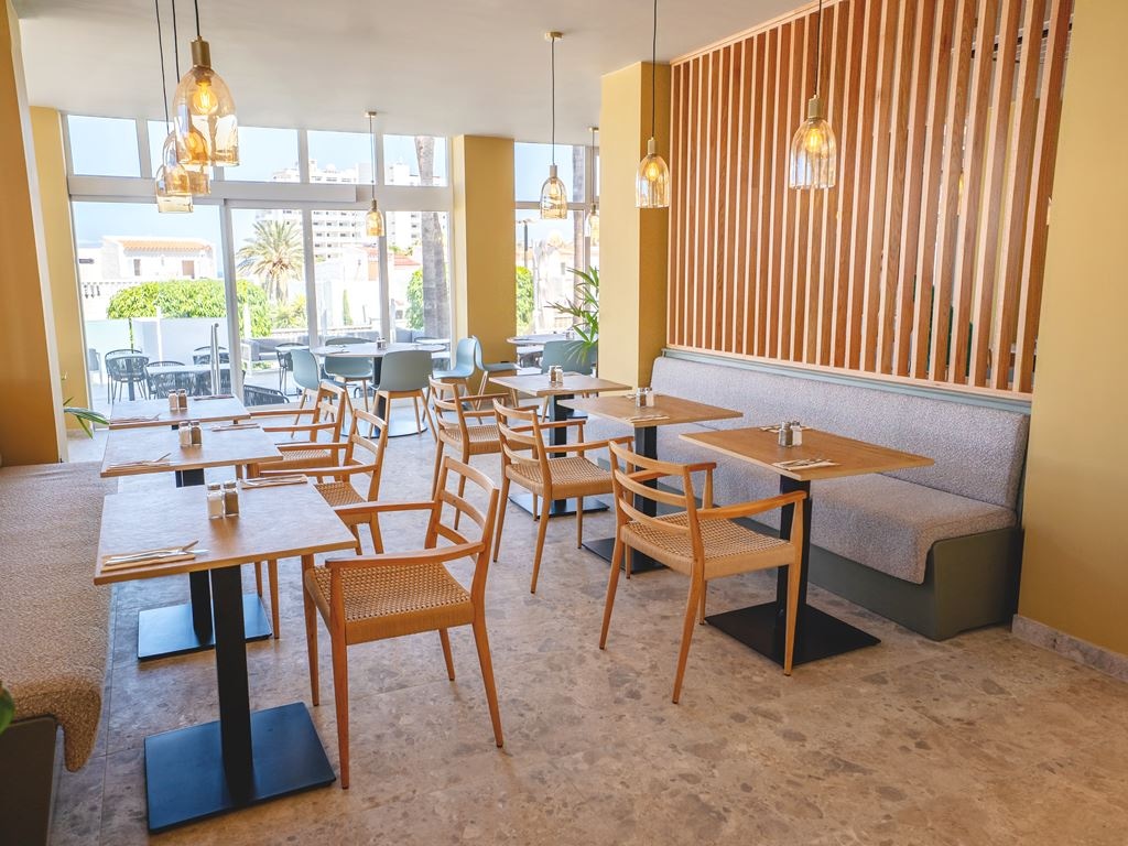 restaurants-restaurants