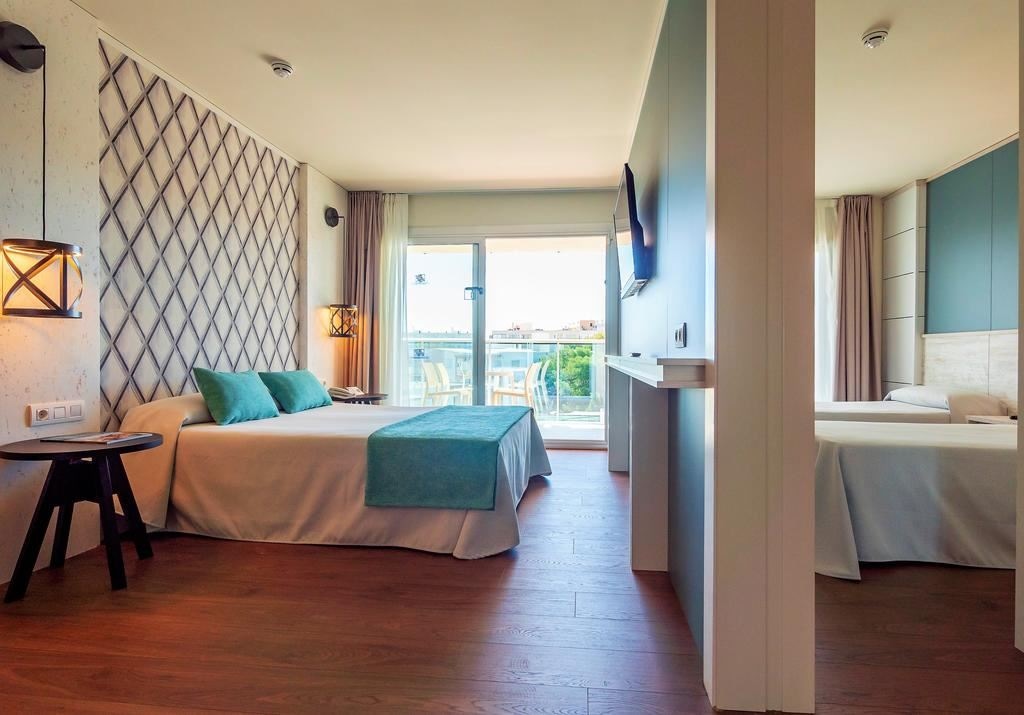 rooms-standard-room-balcony-or-terrace