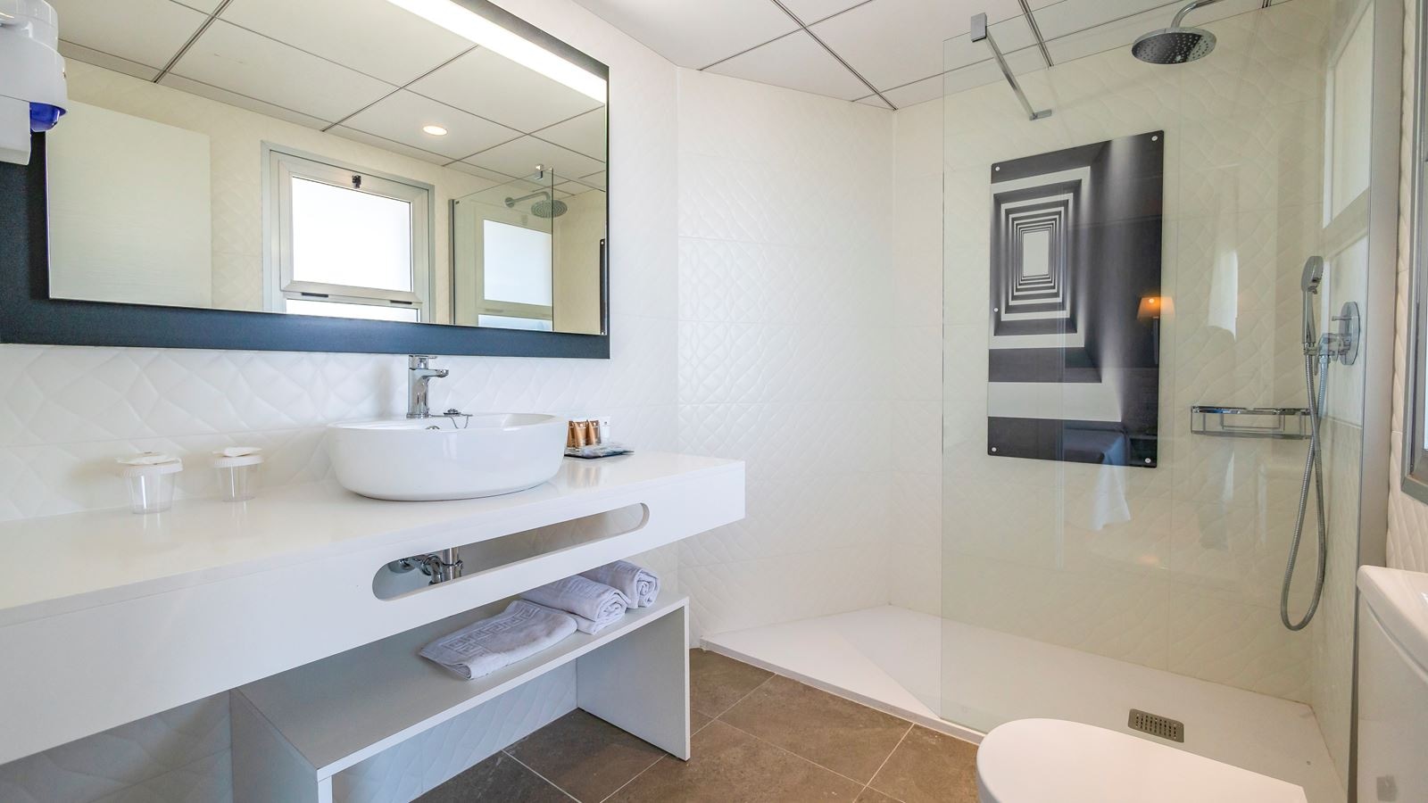 rooms-standard-sea-view-balcony-or-terrace