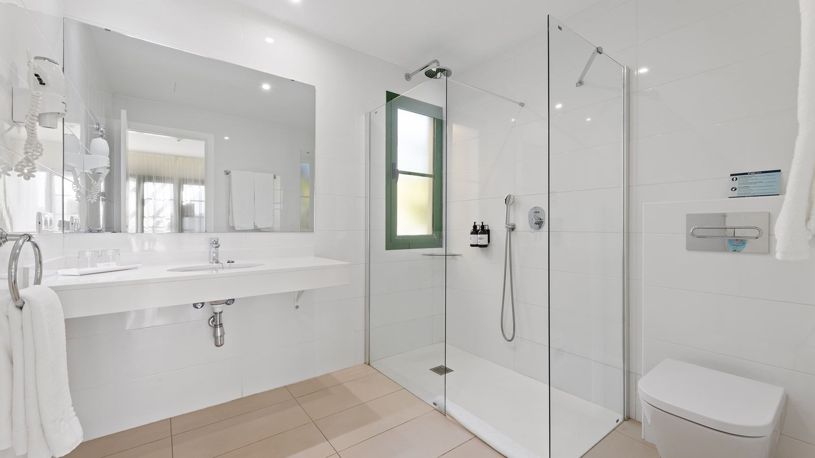 rooms-junior-suite-balcony-or-terrace