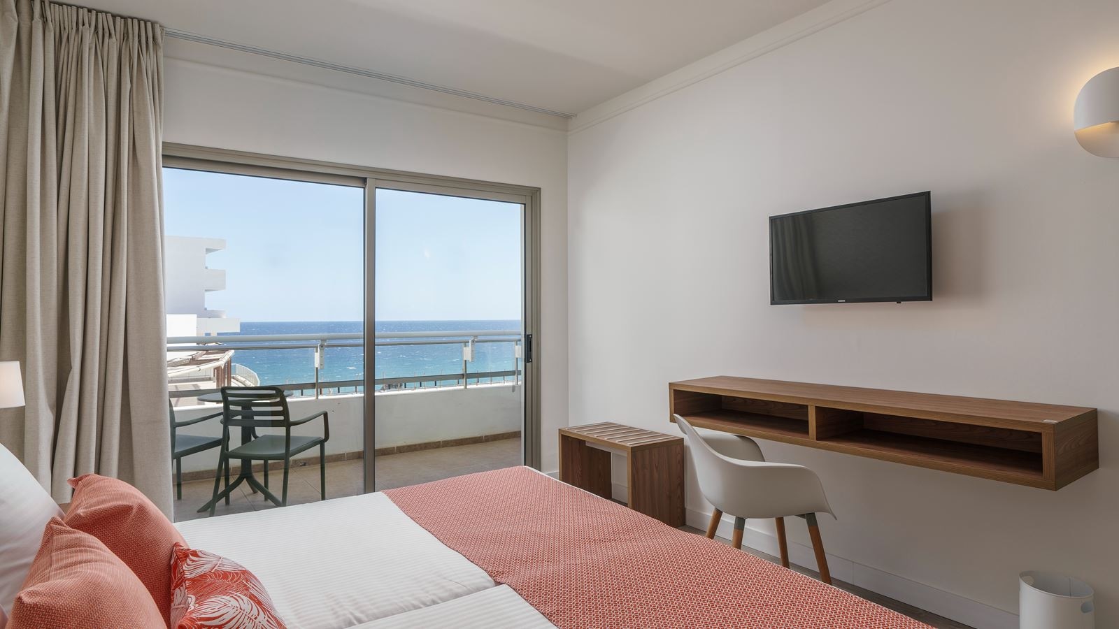 rooms-suite-ocean-view