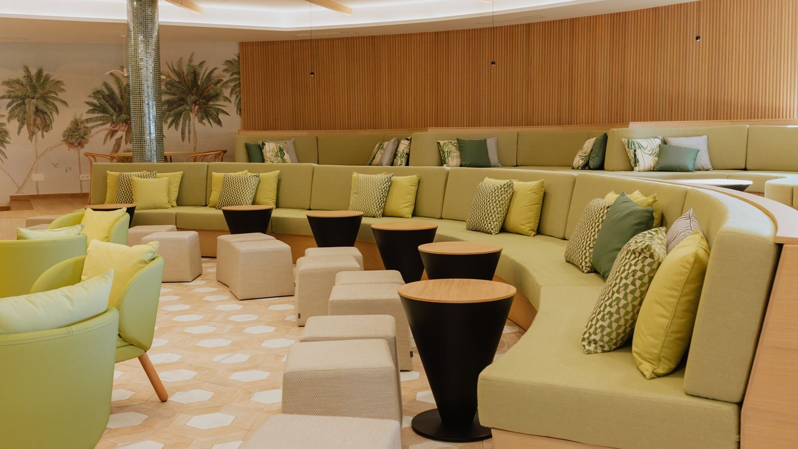 bars-bar-salón-beatriz-de-boadilla