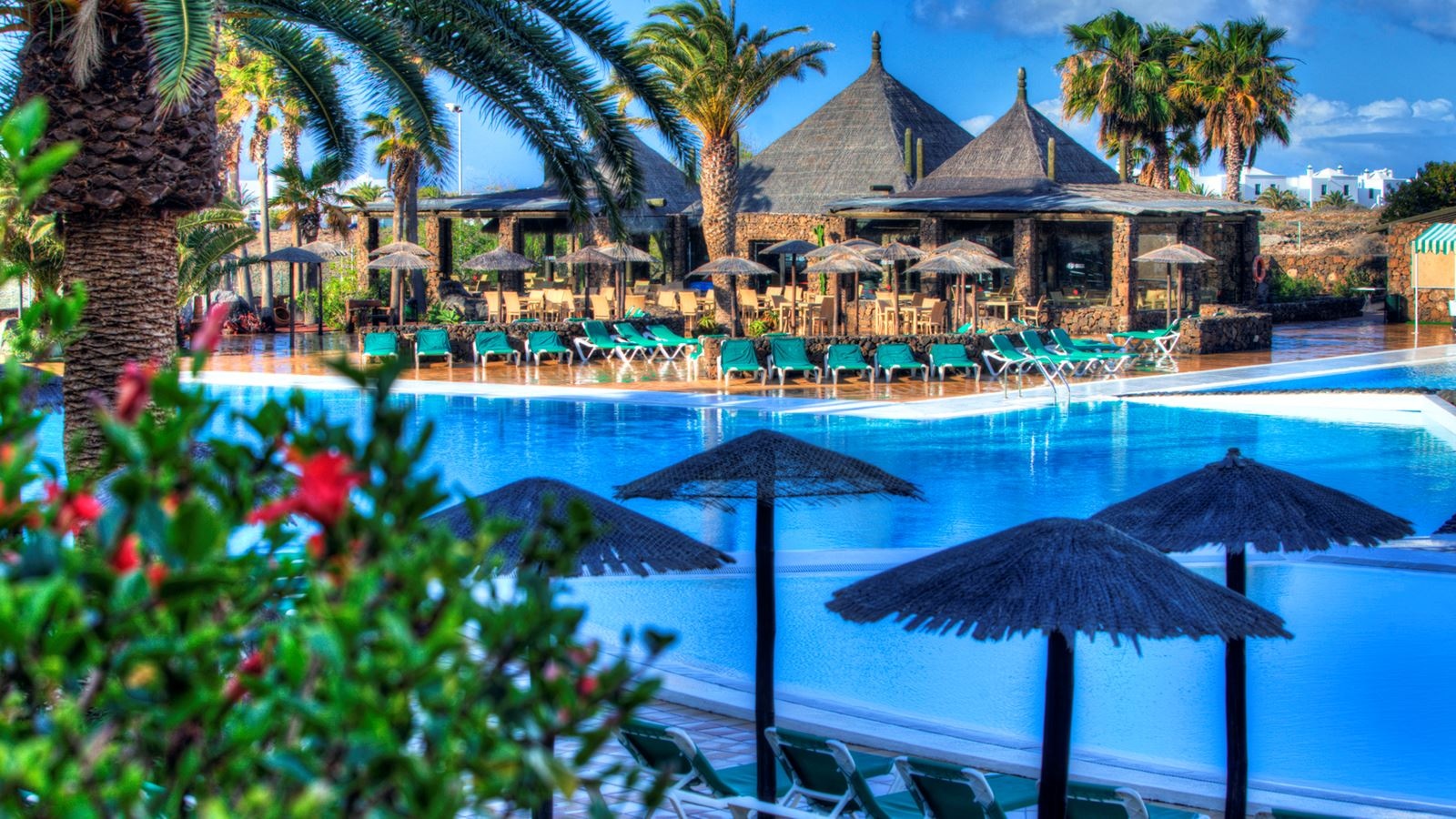 restaurants-restaurante-piscina-las-falapas