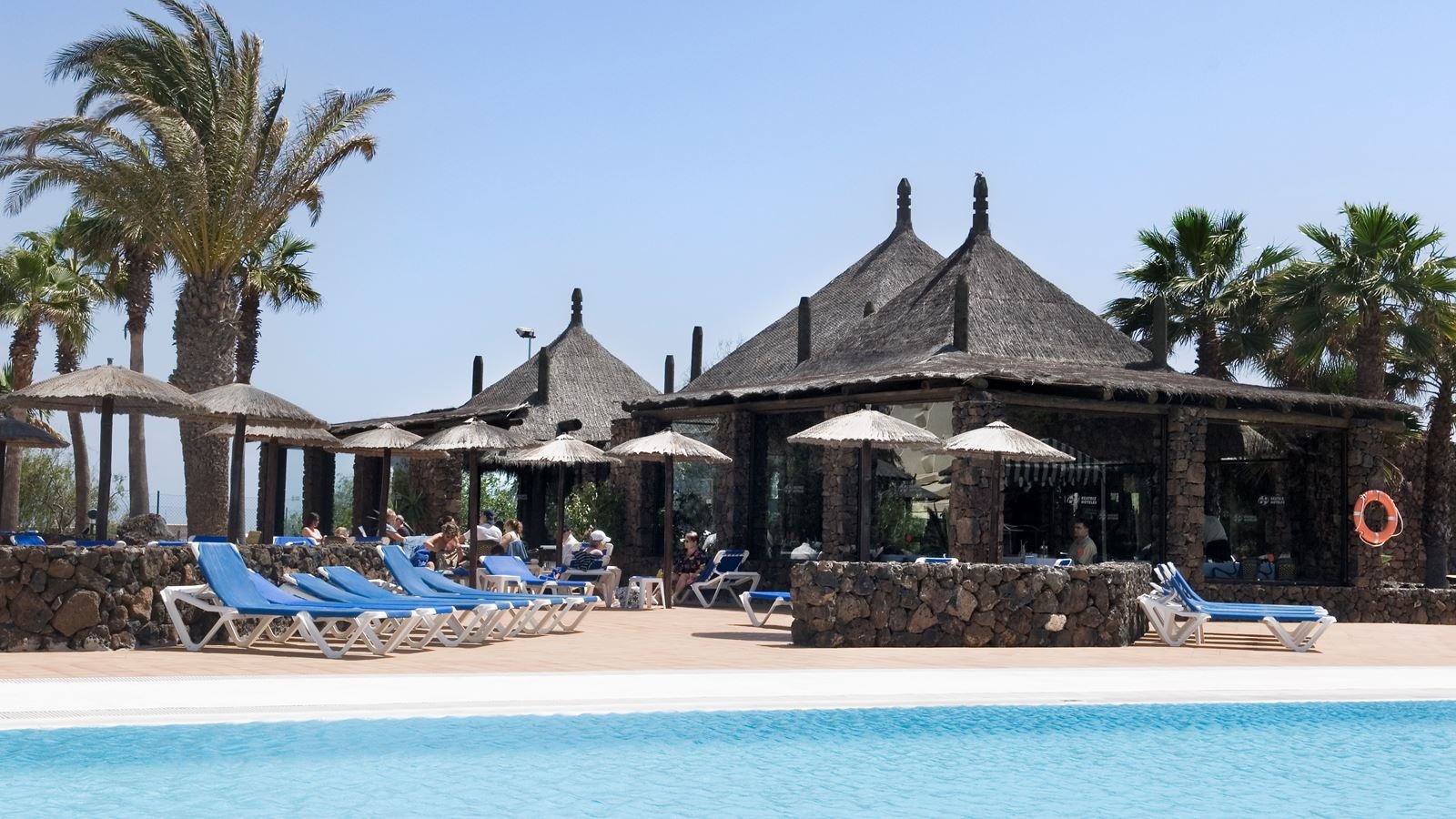 restaurants-restaurante-piscina-las-falapas