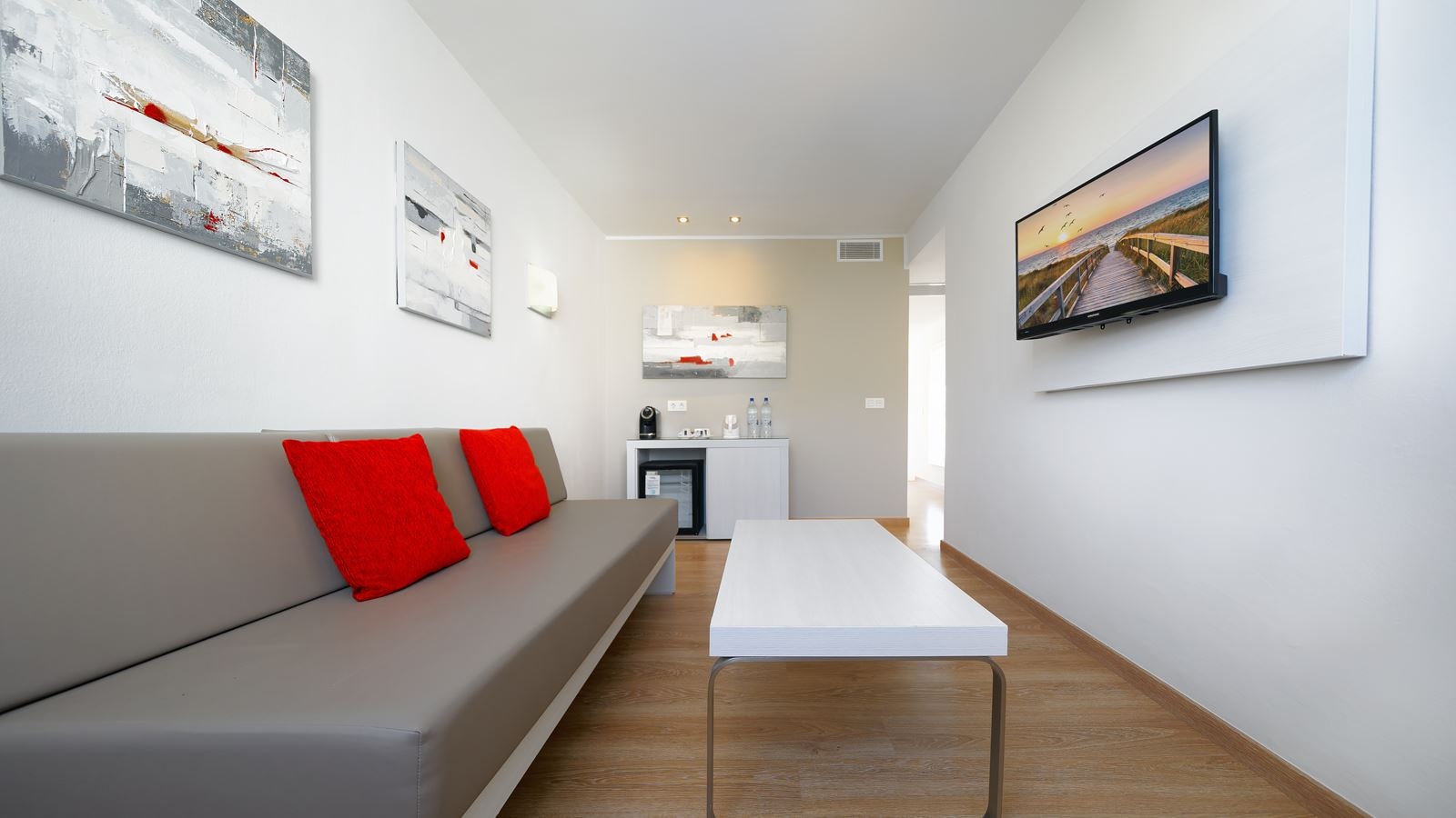 rooms-junior-suite-balcony-or-terrace