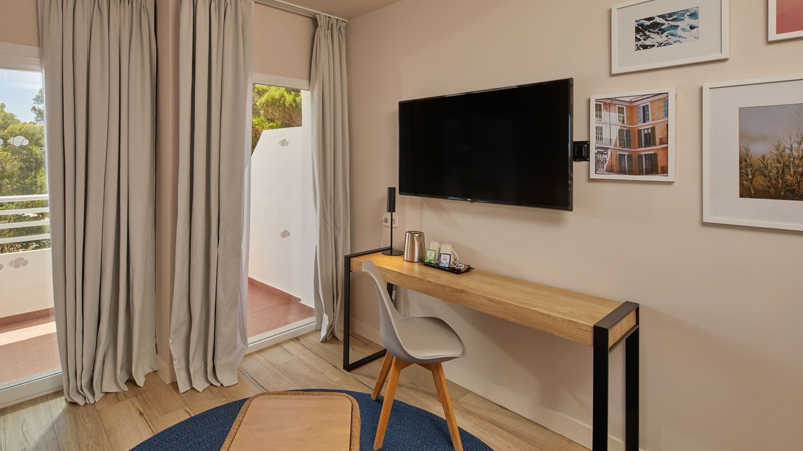 rooms-double-room-sea-view-balcony-or-terrace