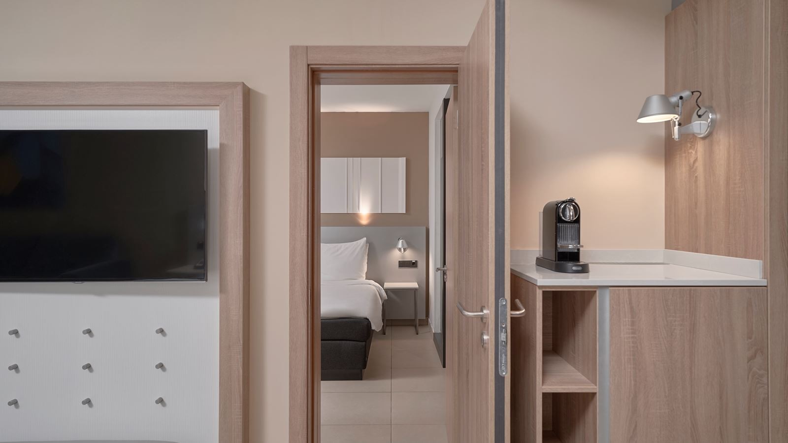 rooms-family-room-pool-view-balcony-or-terrace