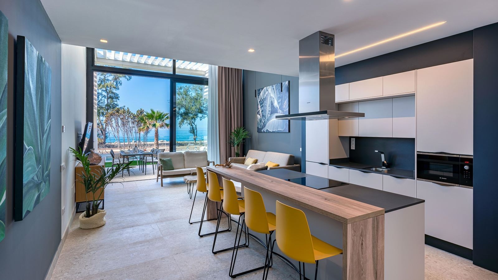 rooms-ocean-front-holiday-home-3-bedrooms-with-terrace