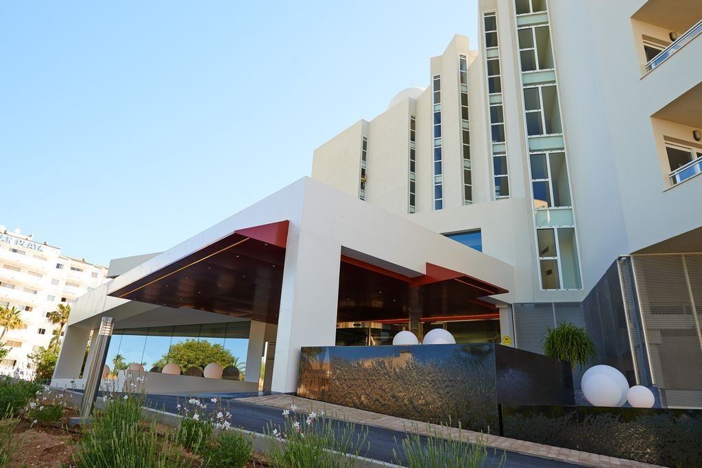 general-main-building