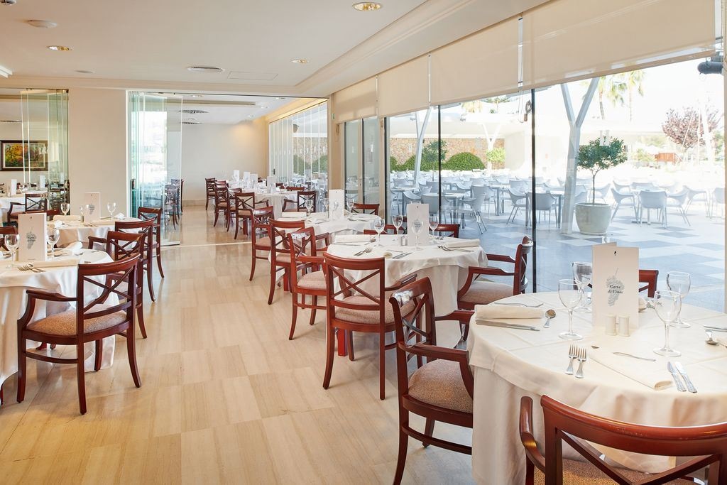 restaurants-main-restaurant