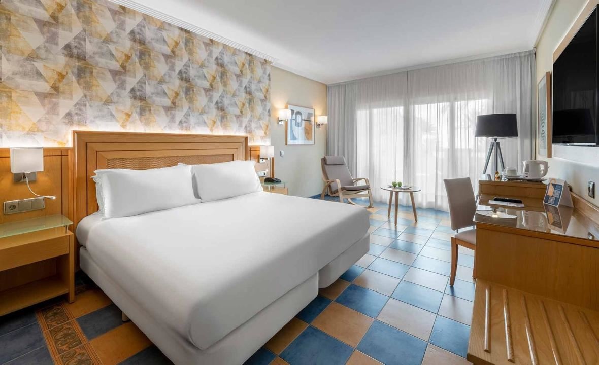 rooms-dbl-gv-double-garden-view-with-balcony-or-terrace