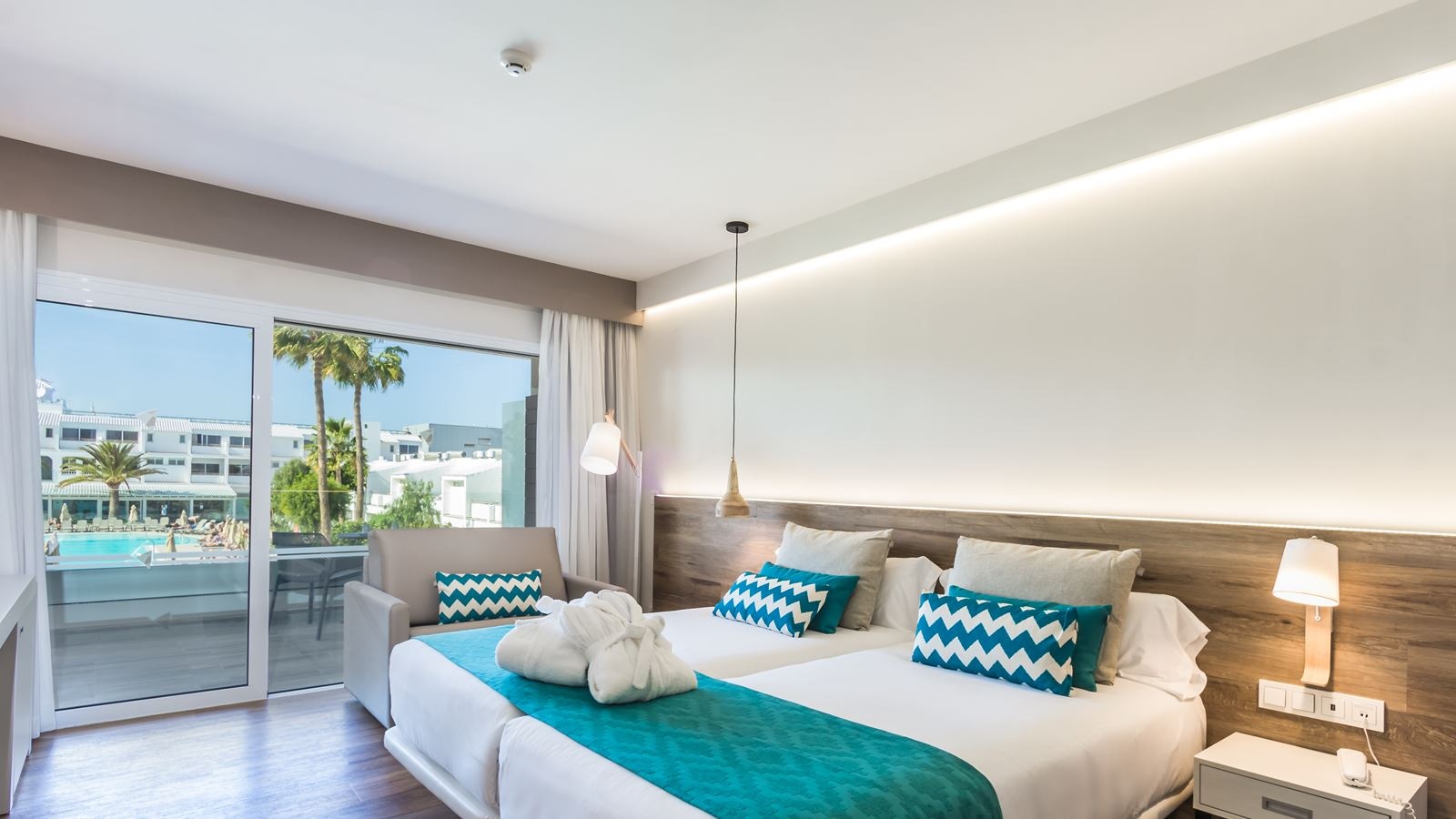 rooms-junior-suite-superior