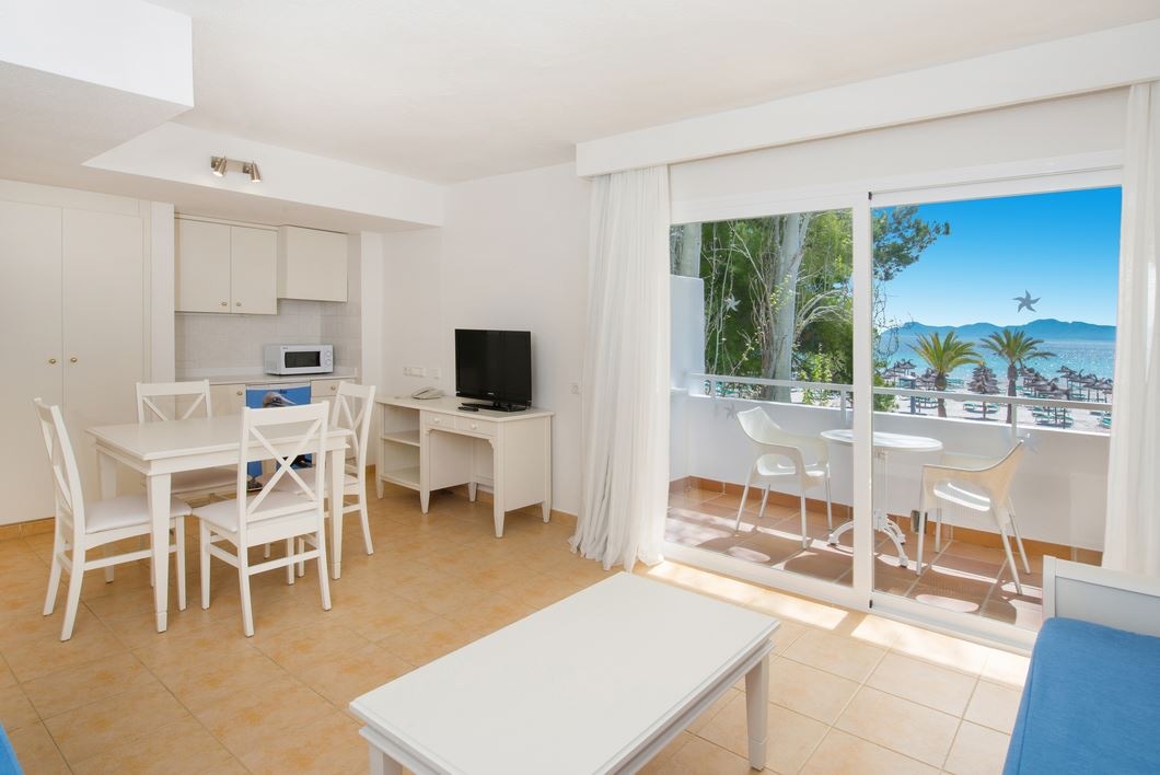 rooms-apartment-side-sea-view-superior-a-b