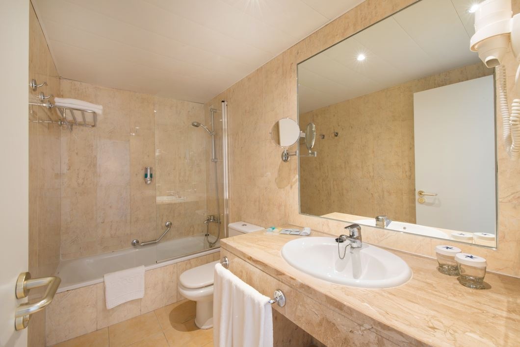 rooms-apartment-side-sea-view-superior-a-b