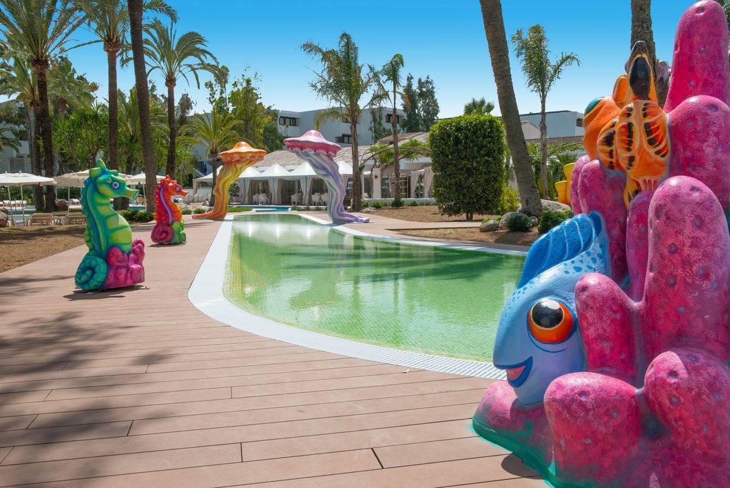 pools-outdoor-childrens-pool