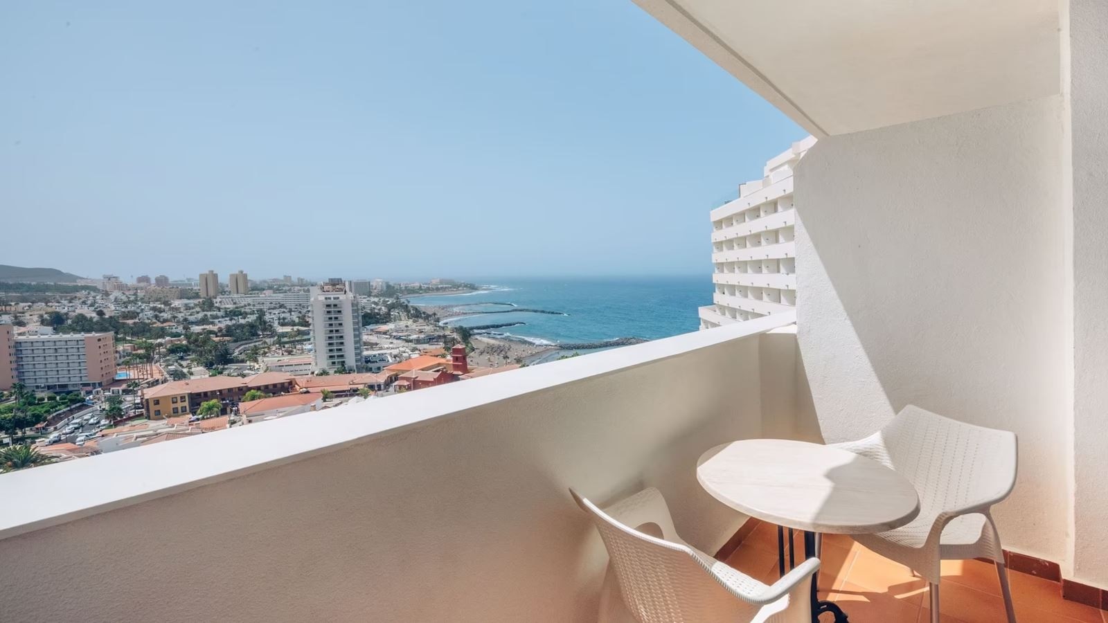 rooms-double-priority-location-sea-view