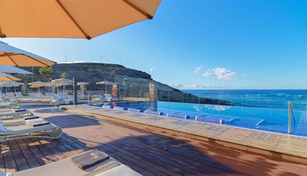 rooms-double-privilege-room