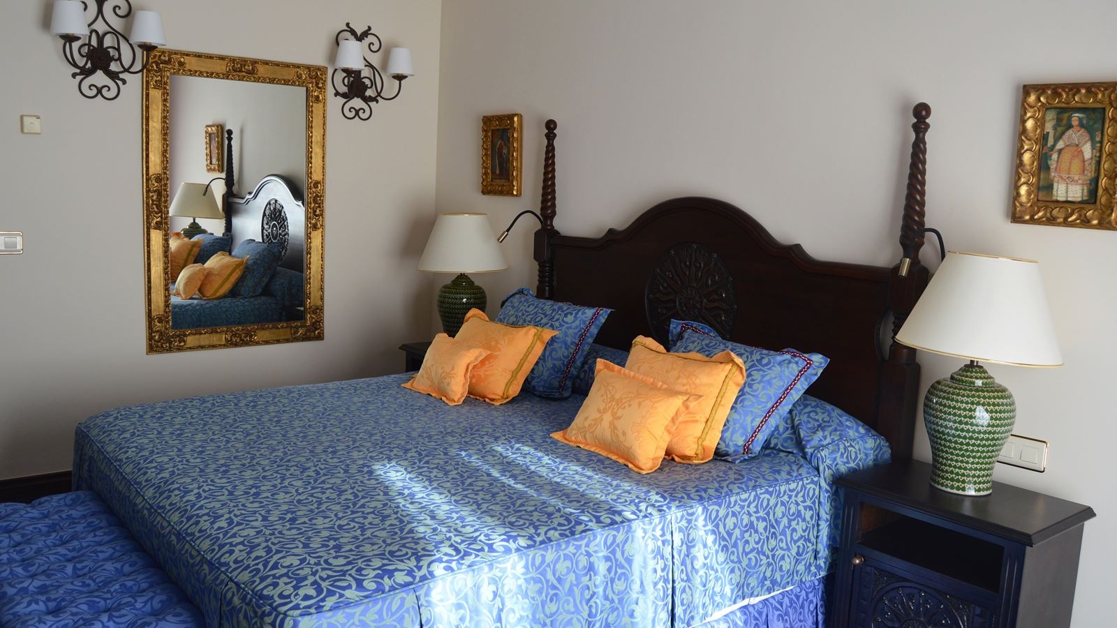 rooms-double-room-sea-view--balcony-or-terrace