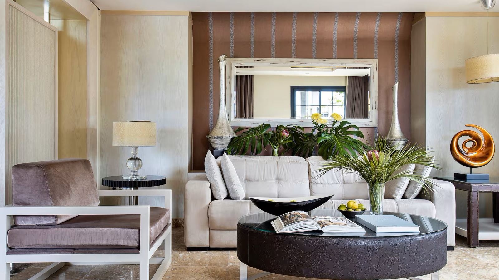 rooms-private-pool-villa-red-level