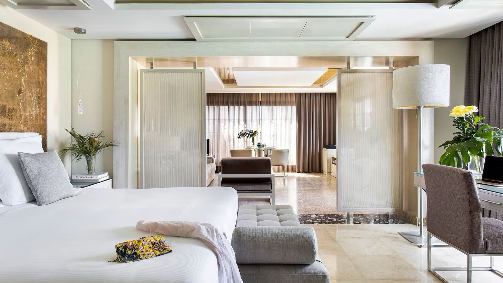 rooms-private-pool-villa-red-level