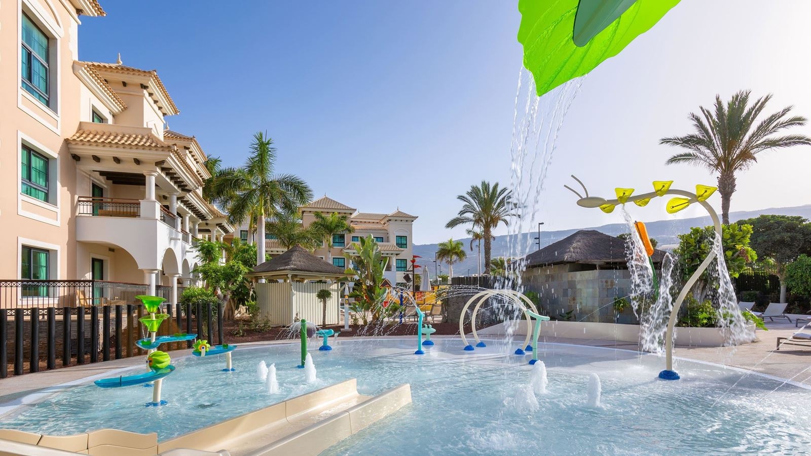 pools-outdoor-childrens-pool