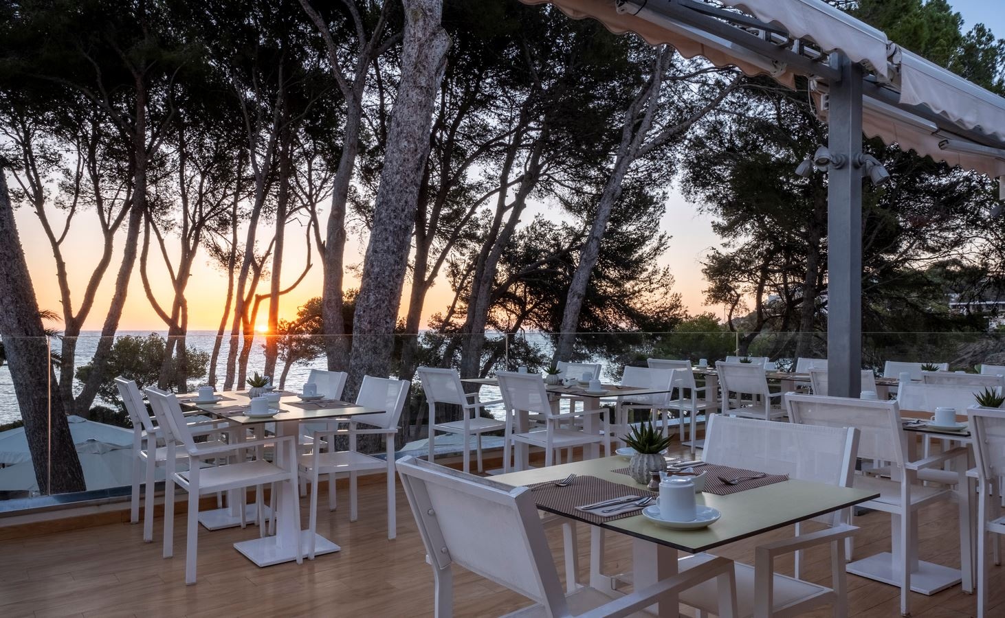 restaurants-naladern-restaurant