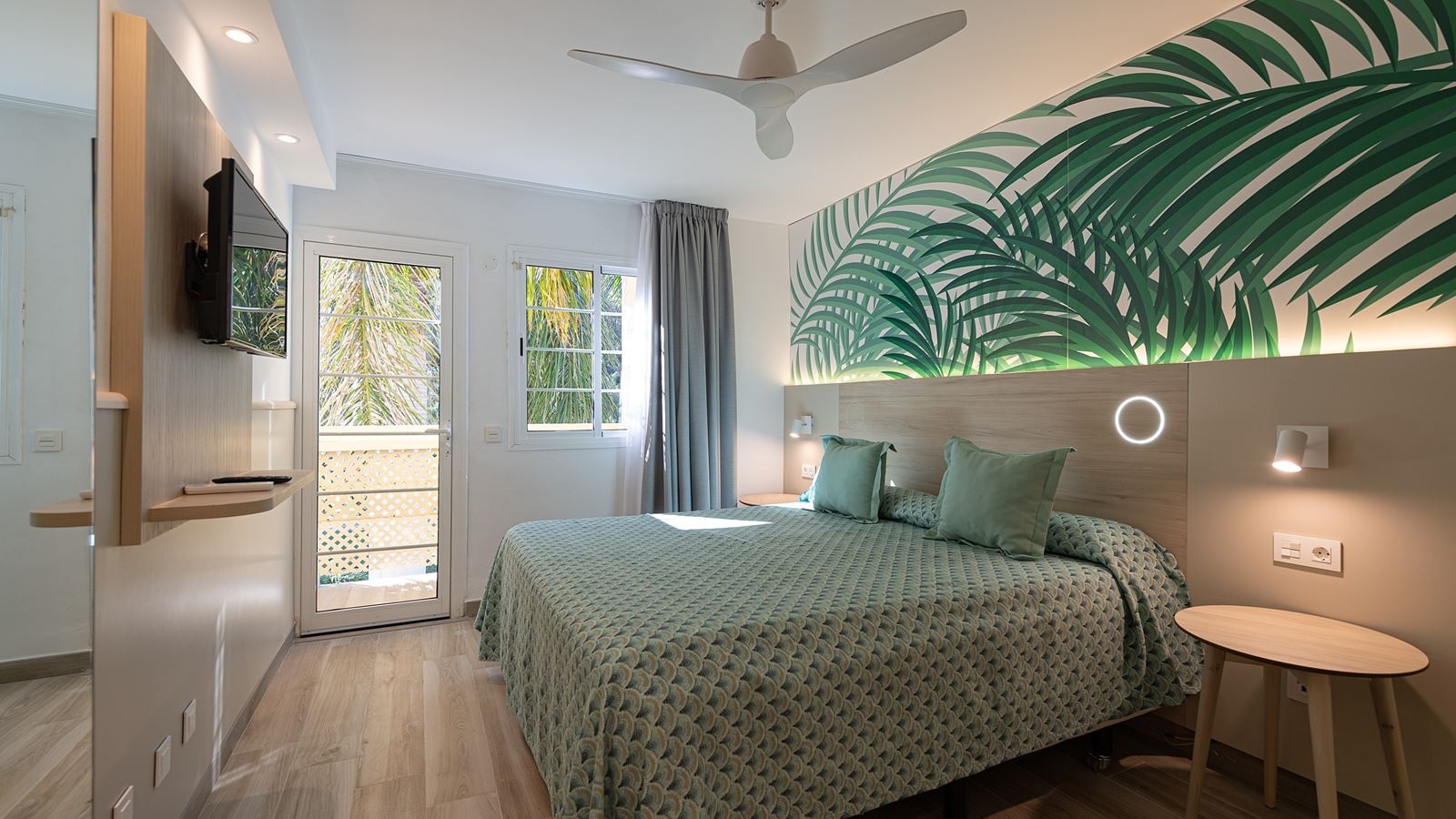 rooms-bungalow-classic-2-bedrooms-with-terrace