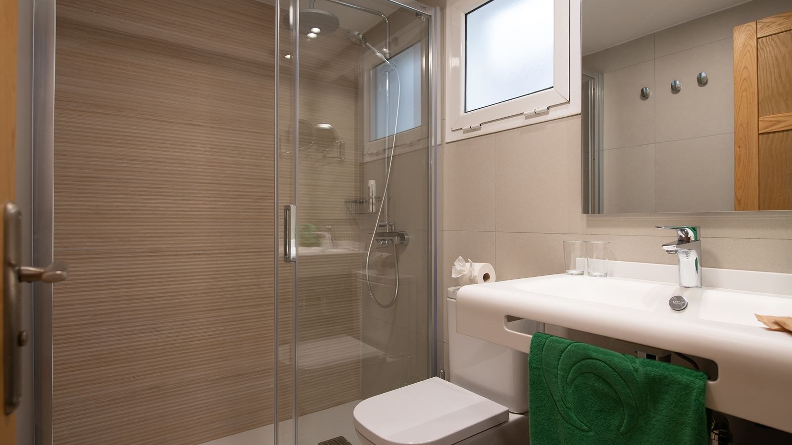 rooms-bungalow-plus-two-bedroom-with-terrace