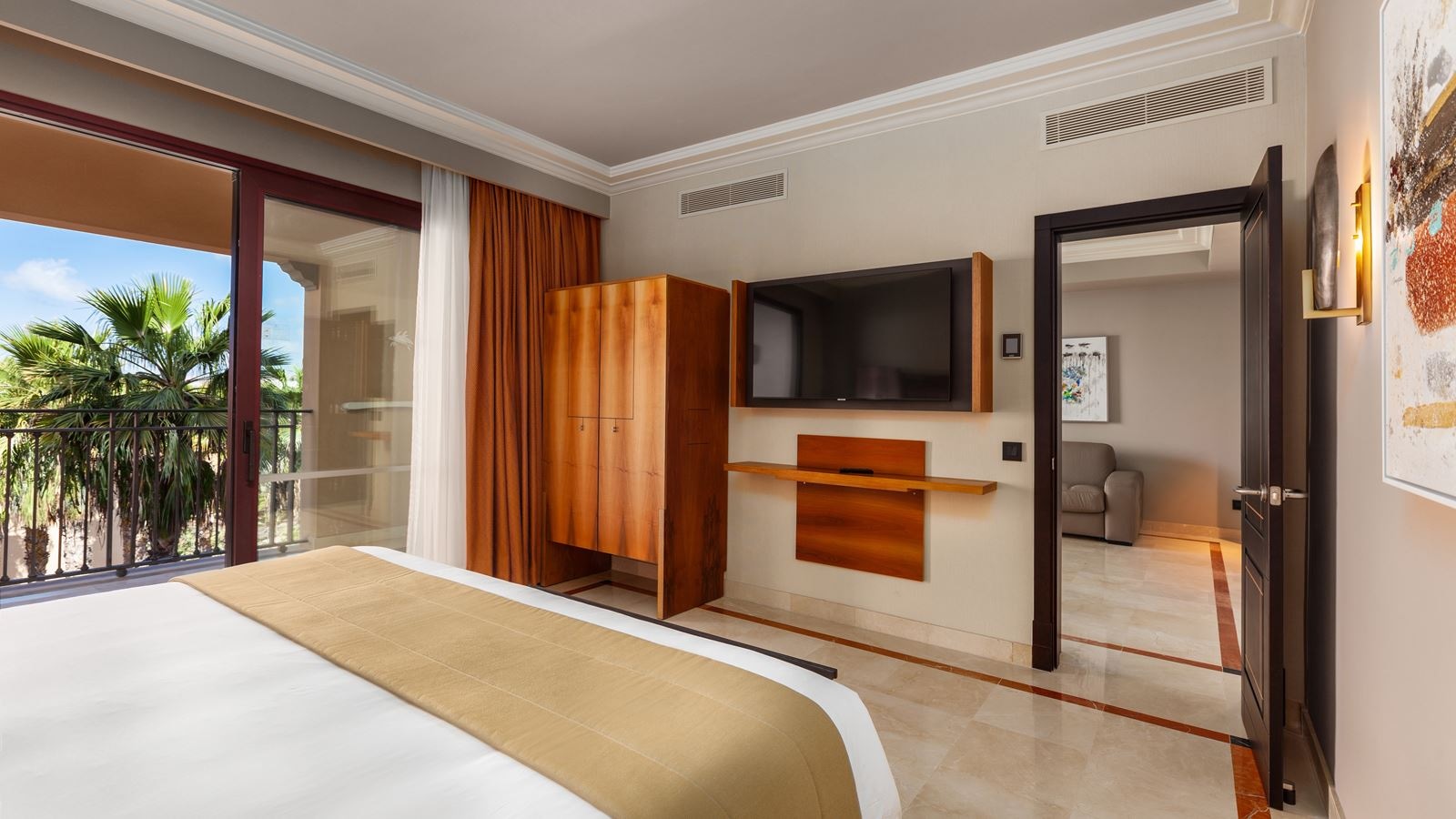 rooms-sui-suite-balcony