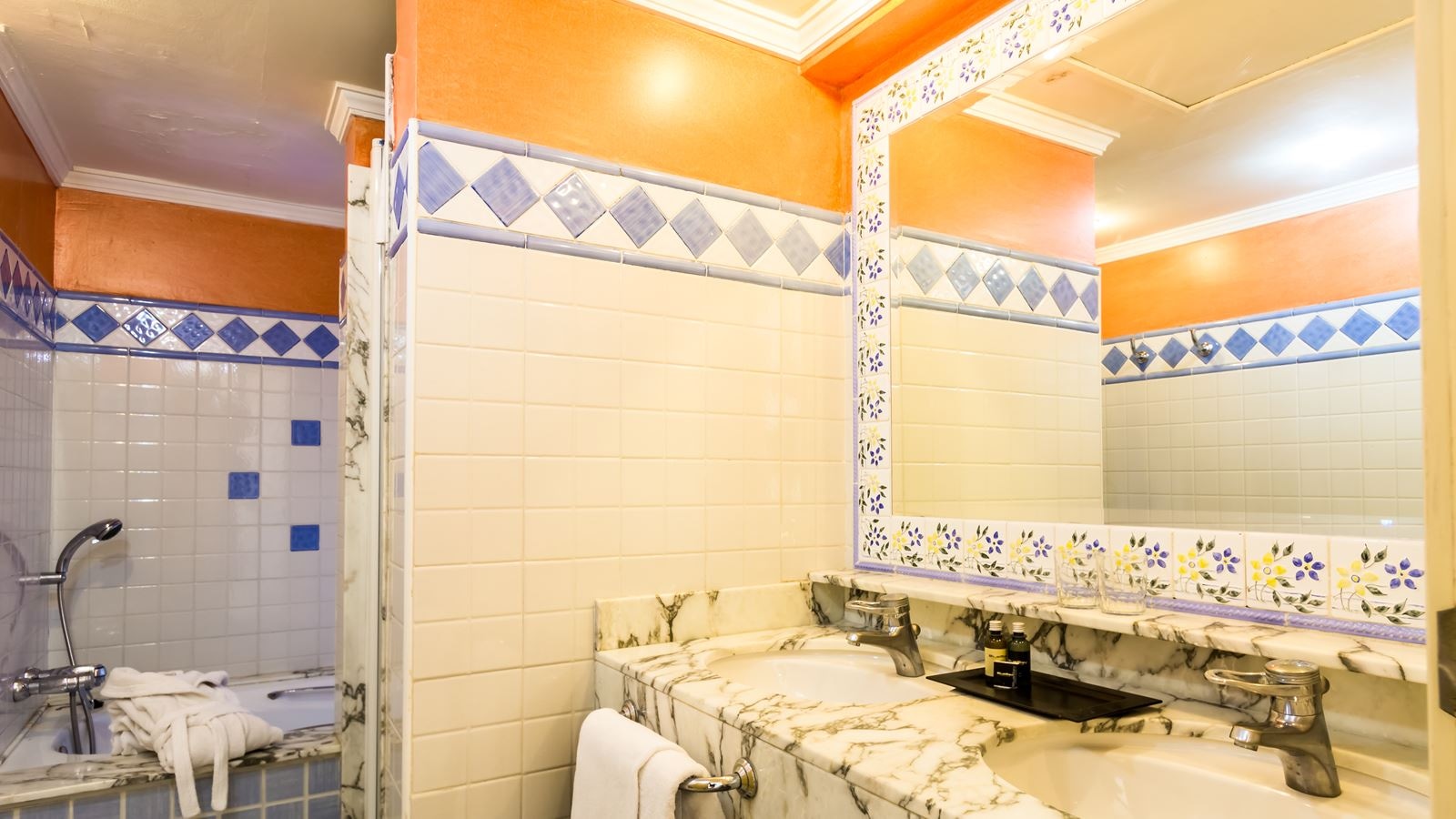 rooms-1-bedroom-apartment-ap1