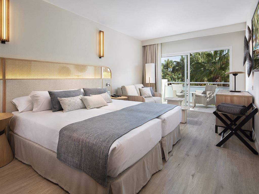 rooms-family-superior