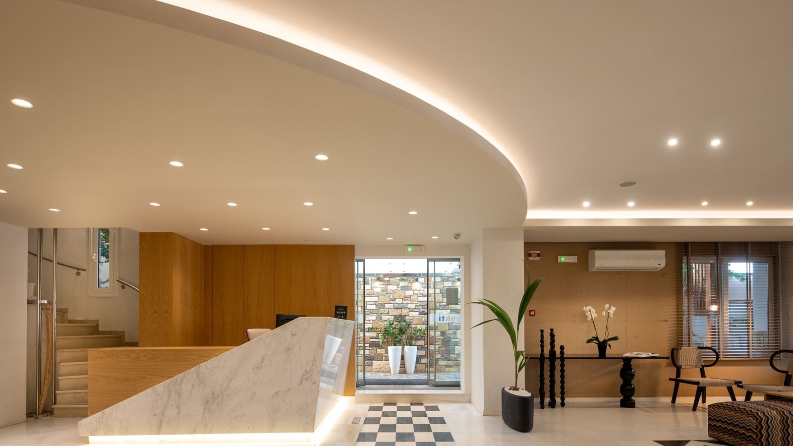 general-main-building