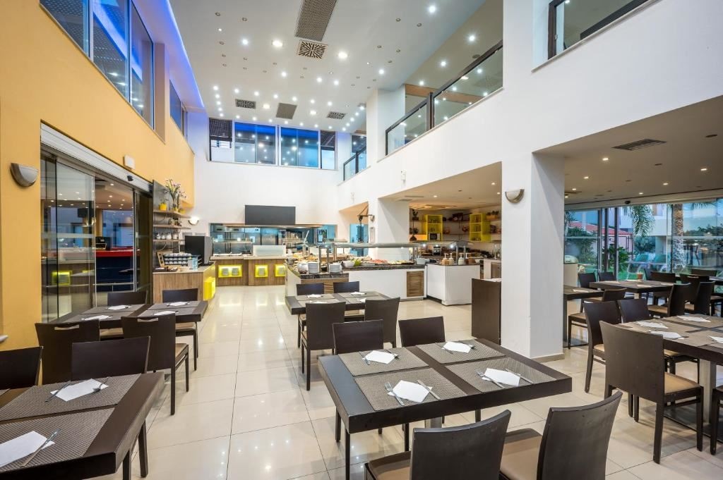 restaurants-main-restaurant