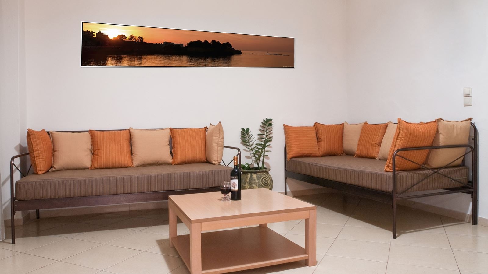 rooms-apartment-1-bedroom-with-living-room