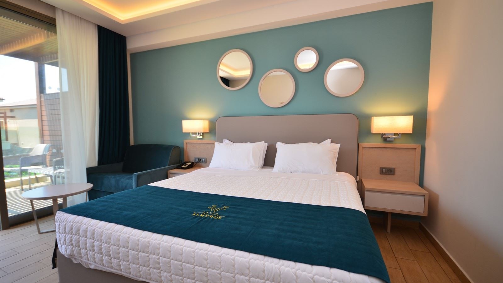 rooms-deluxe-double-garden-view