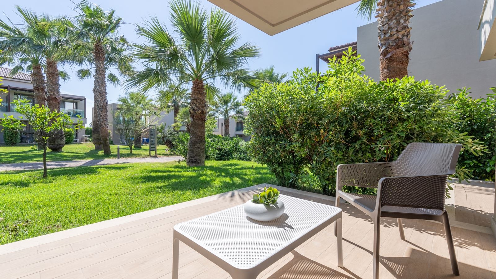 rooms-deluxe-double-for-single-gv